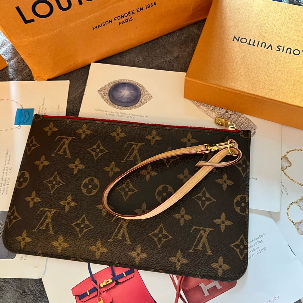 Louis Vuitton Monogram Neverfull MM Pochette Pivoine